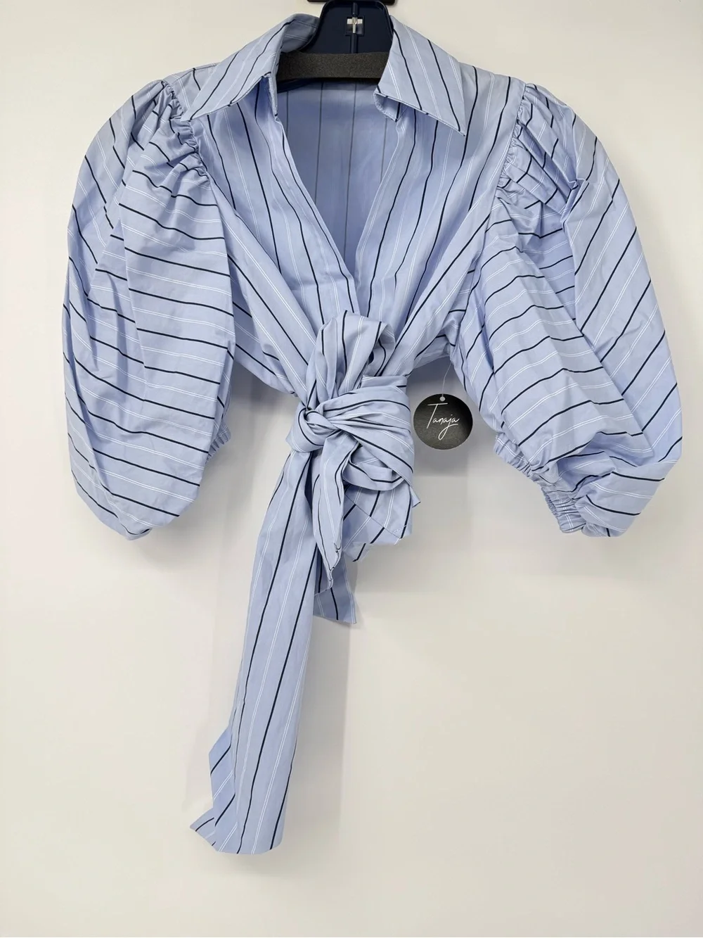 Tie-Front Puff Sleeve Crop Top - Light Blue Stripe Size S